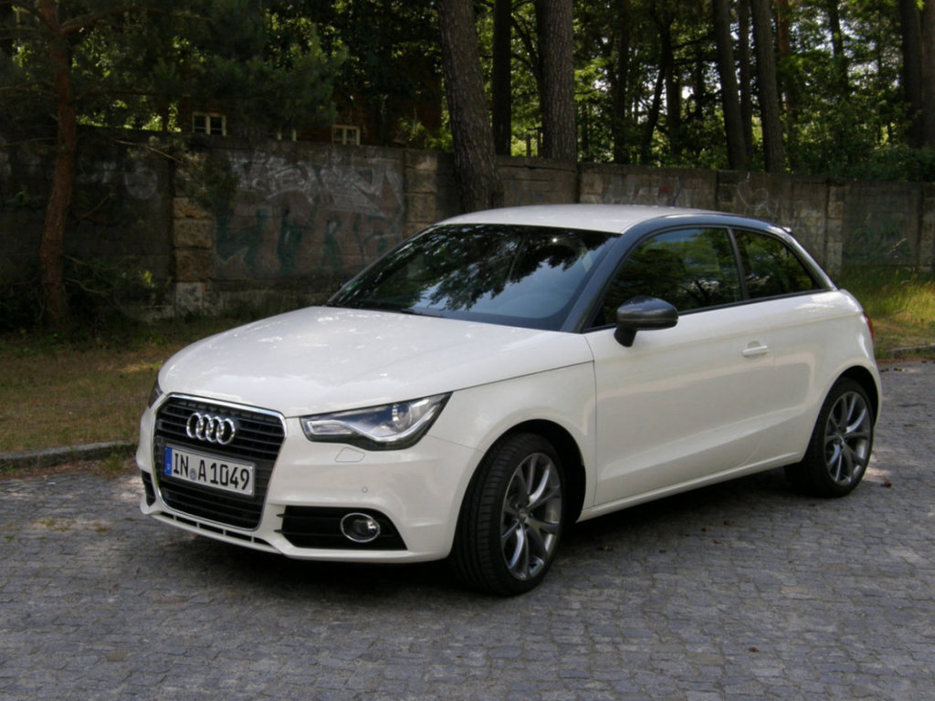 Audi a1 Pink