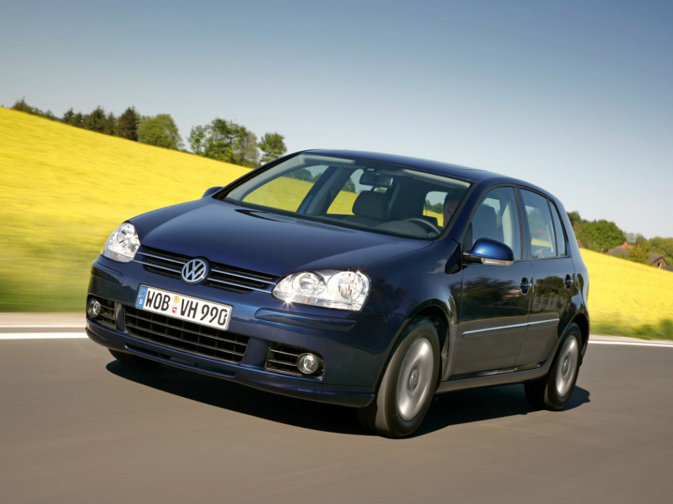 Коврики текстильные "Классик" для Volkswagen Golf V (хэтчбек 5 дв / Mk5) 2003 - 2008, черные, 4шт.